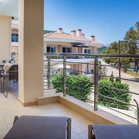 Eucalyptus Sea View * Καραβόμυλος
