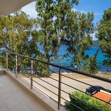 Διαμέρισμα Eucalyptus Sea View Καραβόμυλος